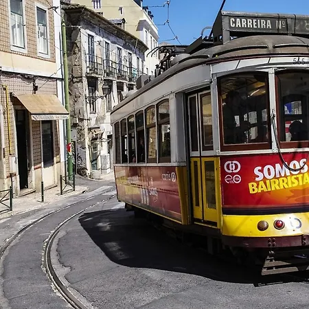 By Hotel Lisbon